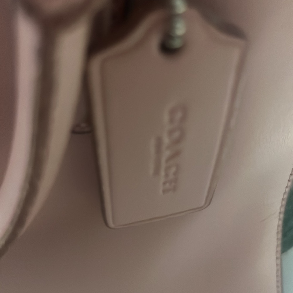 Coach purse - Picture 6 of 8